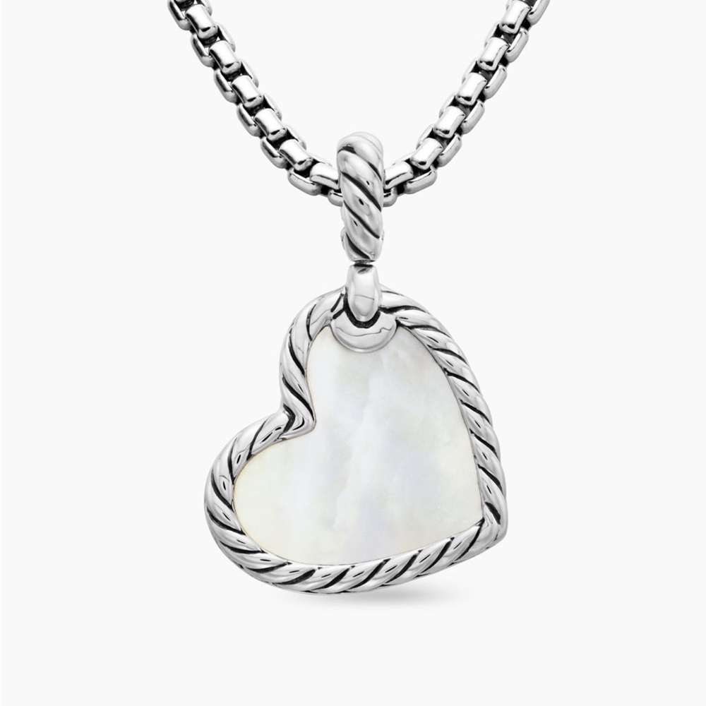 PRICE IS FIRM David Yurman Heart Amulet Necklace - Picture 2 of 8
